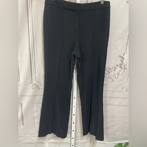 St. John Couture Elegant Black Bootcut Size 8 Women's Trouser Pants